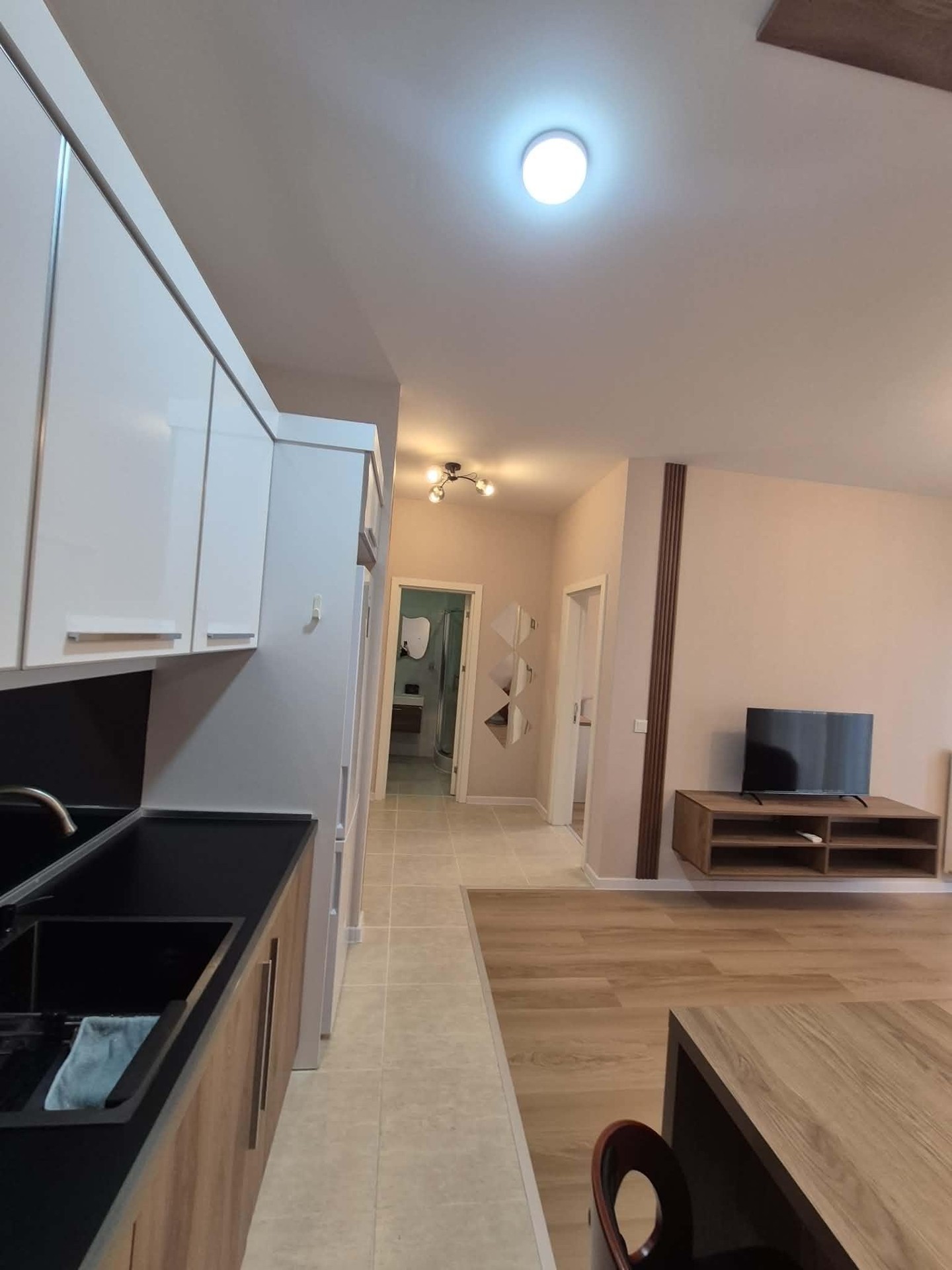 Продажа 2-комната Квартира view 30