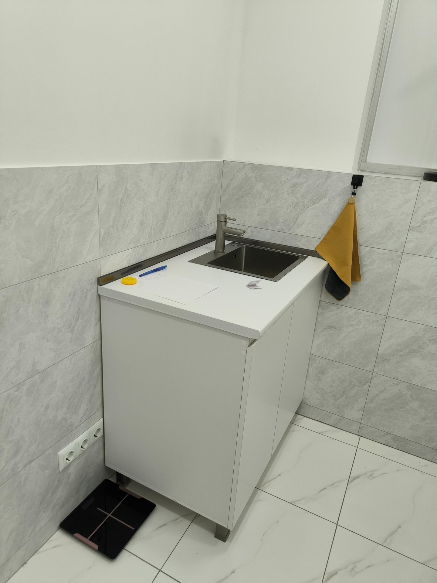 Commercial Property For Rent: 10 M² In Batumi, Nova 2012 – $380 view 3