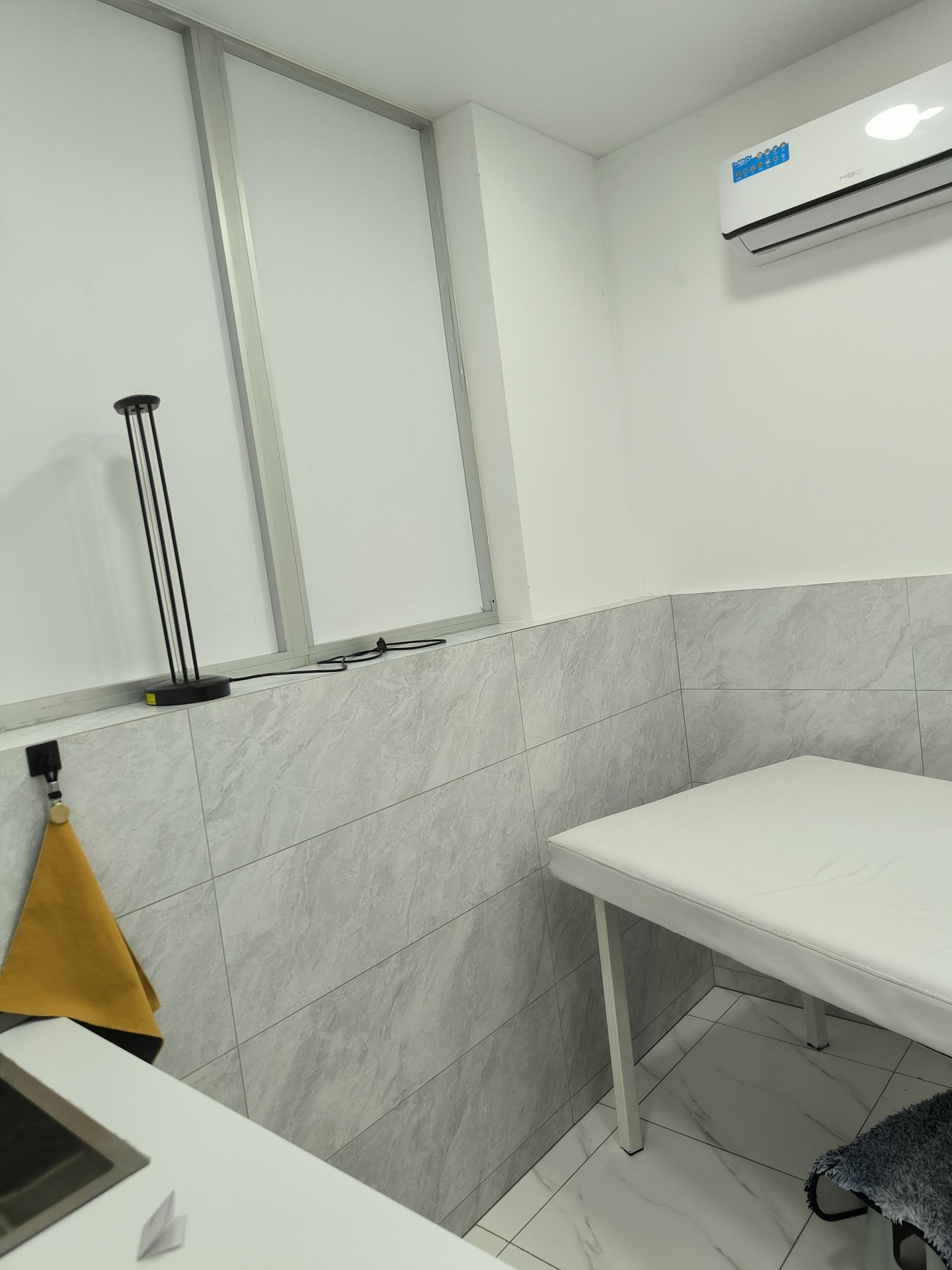 Commercial Property For Rent: 10 M² In Batumi, Nova 2012 – $380 view 2