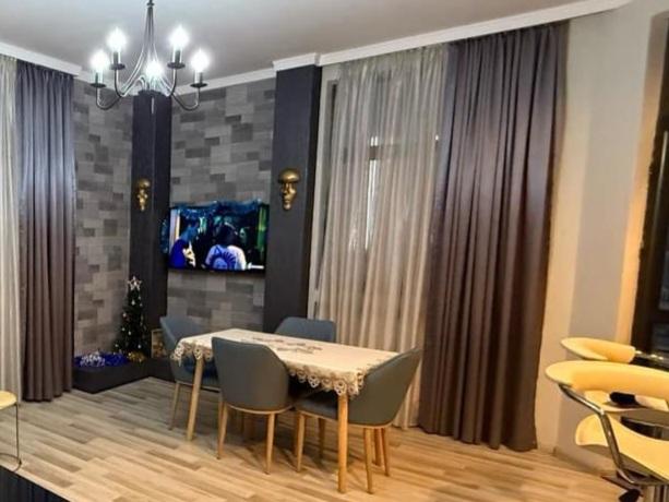 2-Room Apartment For Rent In Batumi, Shota Rustaveli St, 15/7 view 8