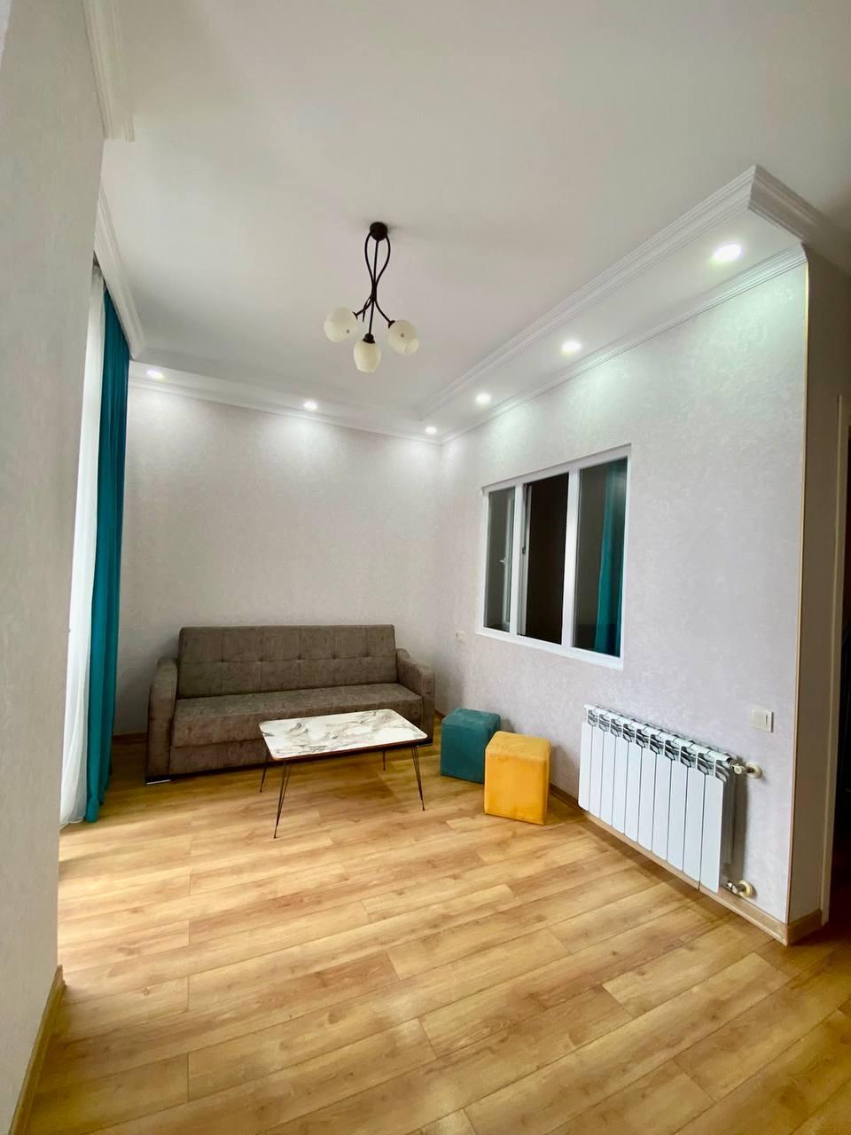 2-Room Apartment For Rent In Batumi, Akhalgazrdoba St, 1 view 1