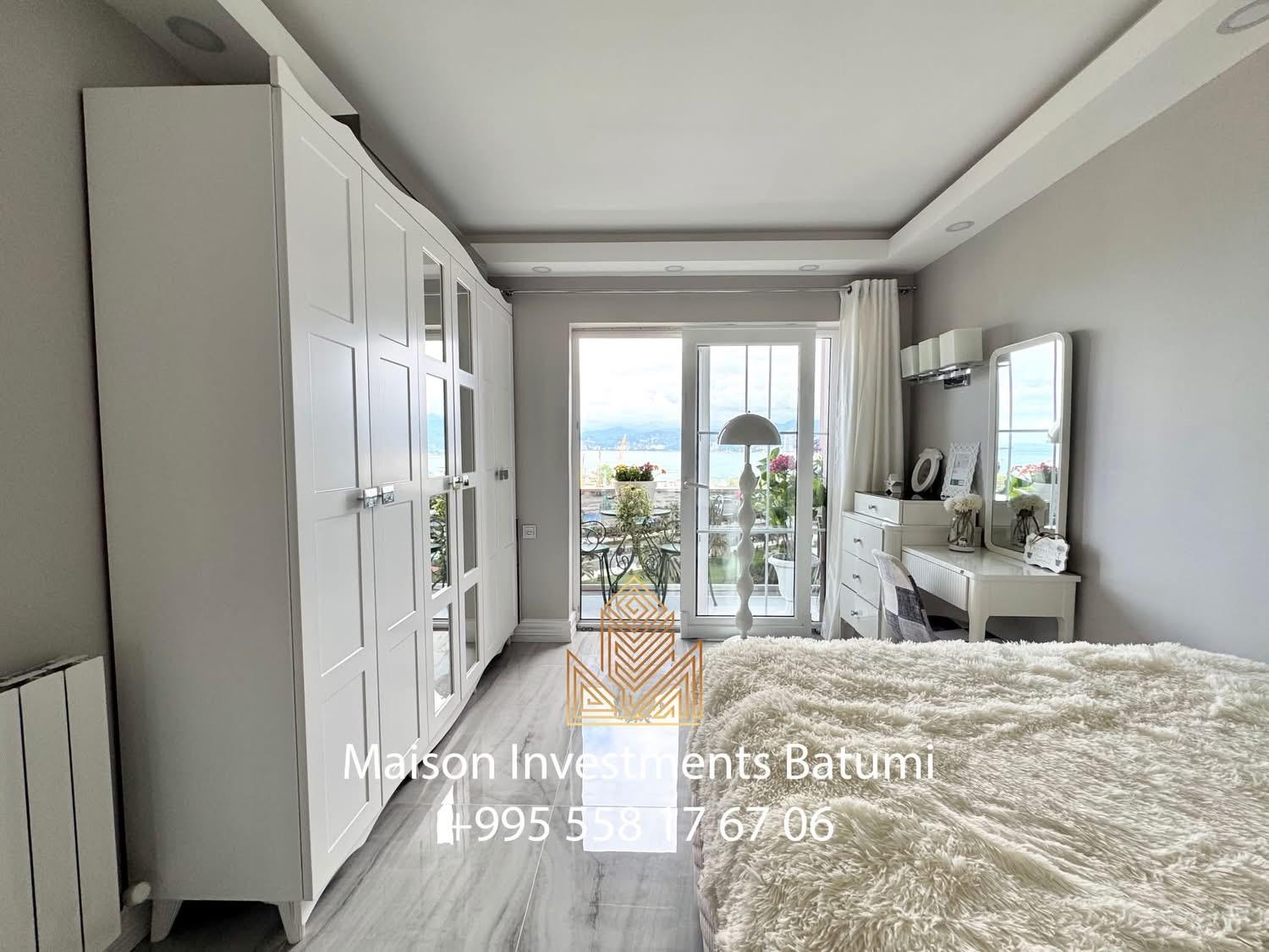 3-Room Apartment For Sale In Batumi, Shota Rustaveli St, 3 view 19