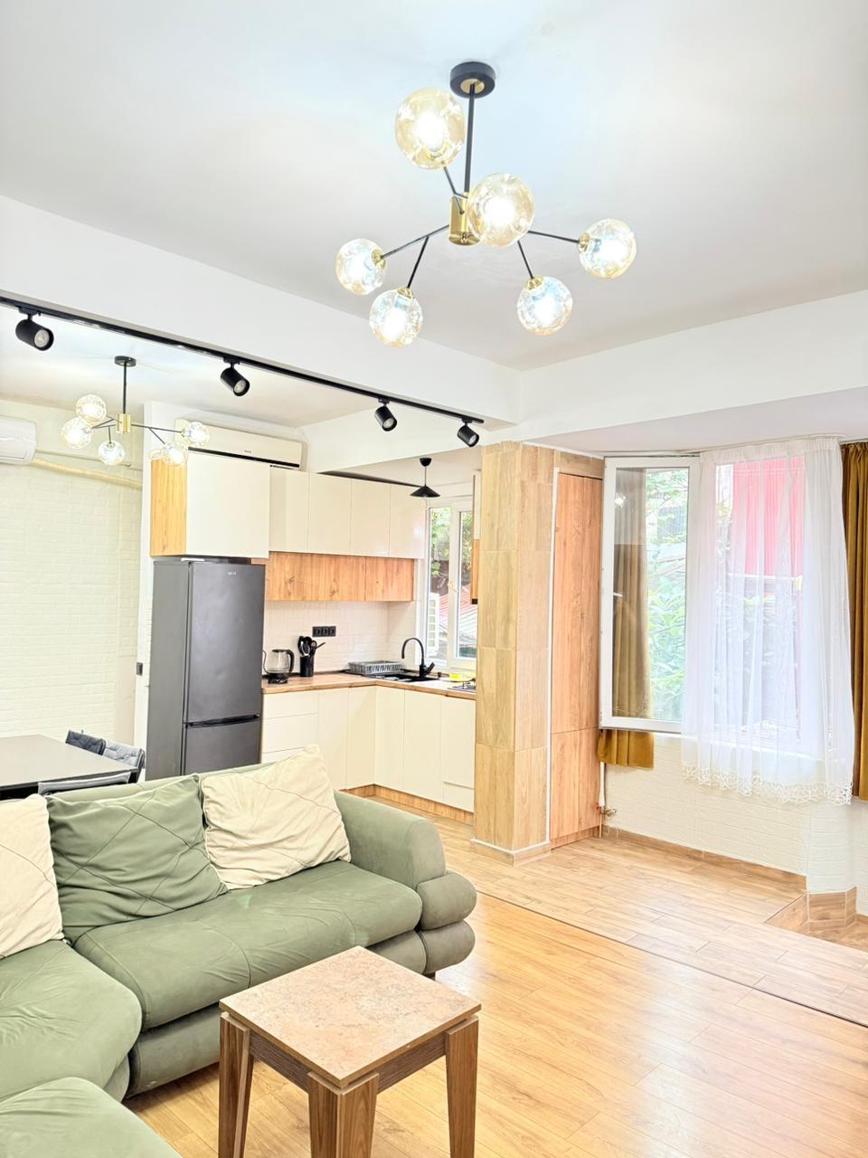 3-Room Apartment For Daily Rent In Batumi, Revaz Komakhidze Lane, 6, 65 M² — 170 ₾ Per Day view 12