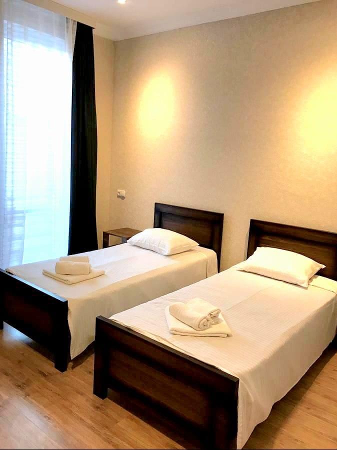 Dimitri Gulia Square, 4: 4-Room, 120.0 M² | Korter.Ge view 8