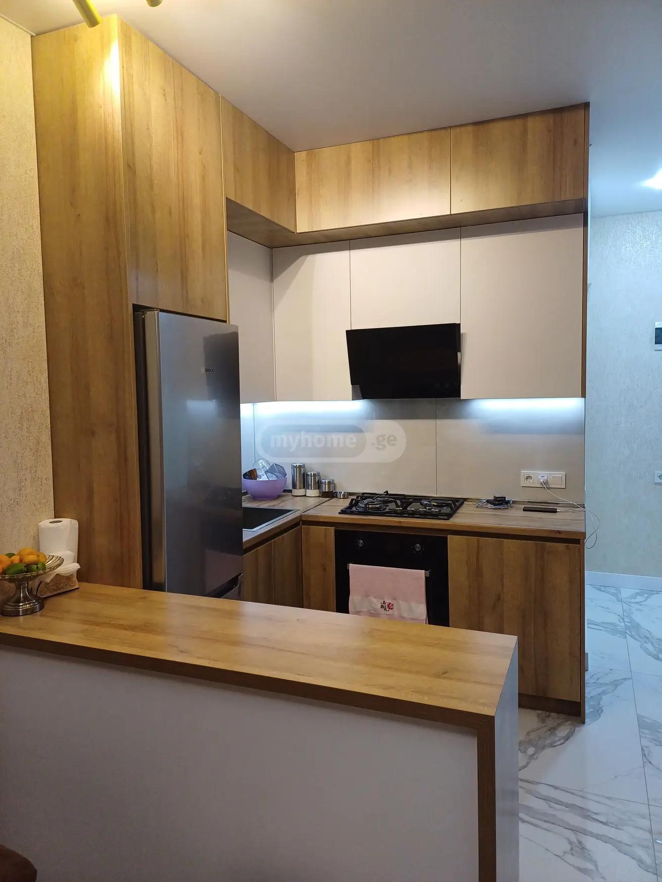 3-Room Apartment For Rent In Batumi, Giorgi Leonidze St, 5a view 6