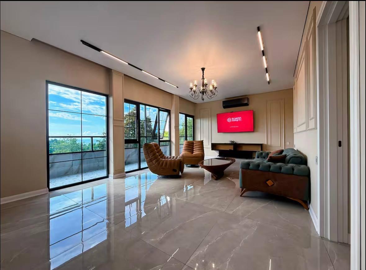 3-Room House For Rent In Batumi, Boulevard, 2 view 5