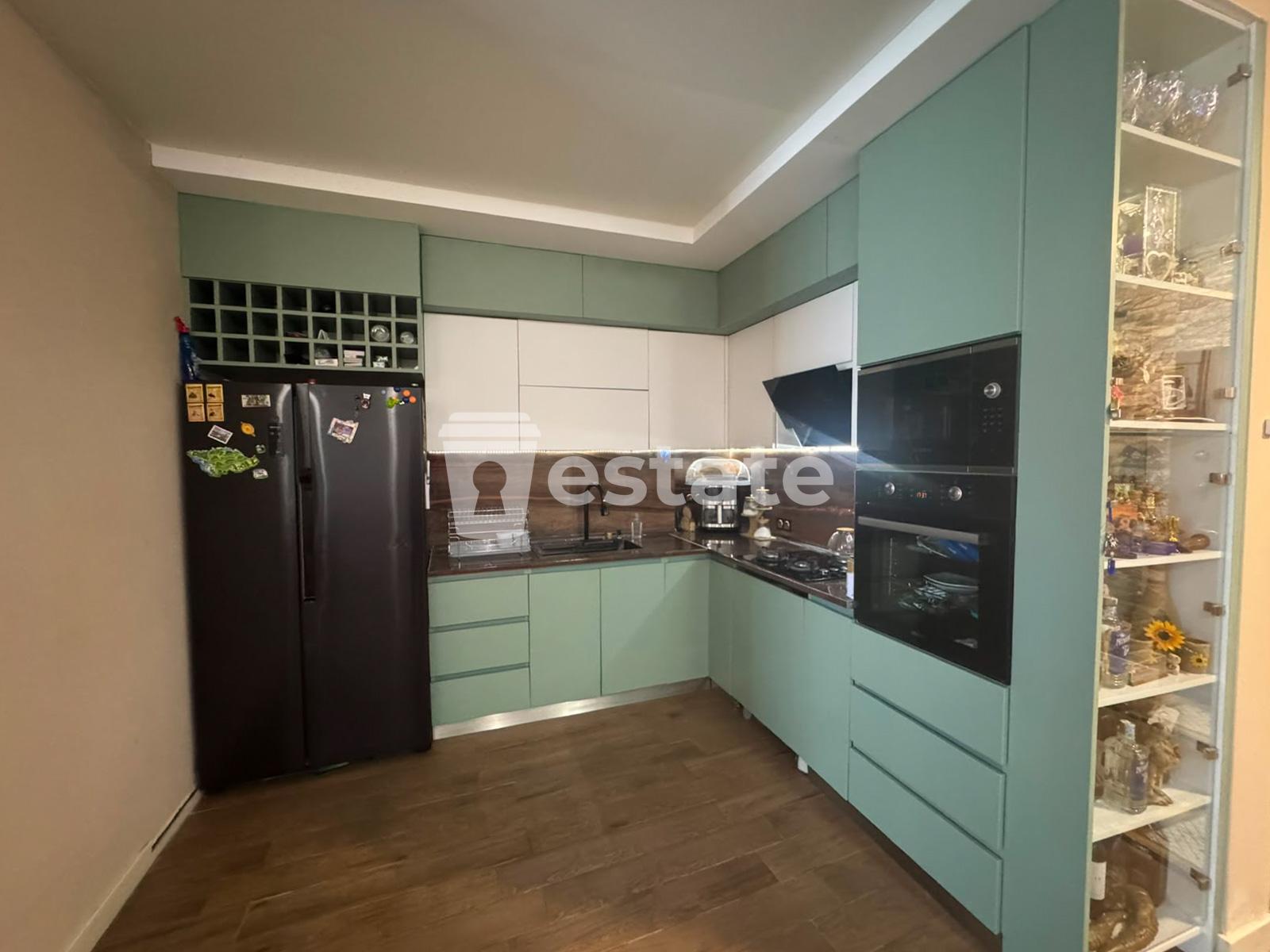 4-Room Apartment For Sale In Batumi, Tsminda Evdemoz Pirveli (Diasamize) St, 48 view 5