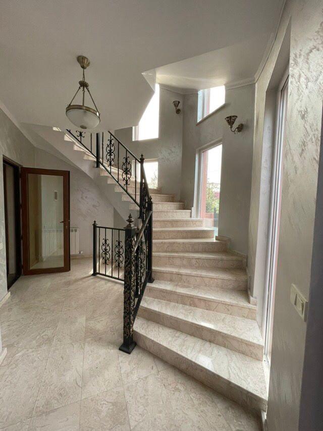 8-Room House For Rent In Batumi, Iberia St, 30 view 16