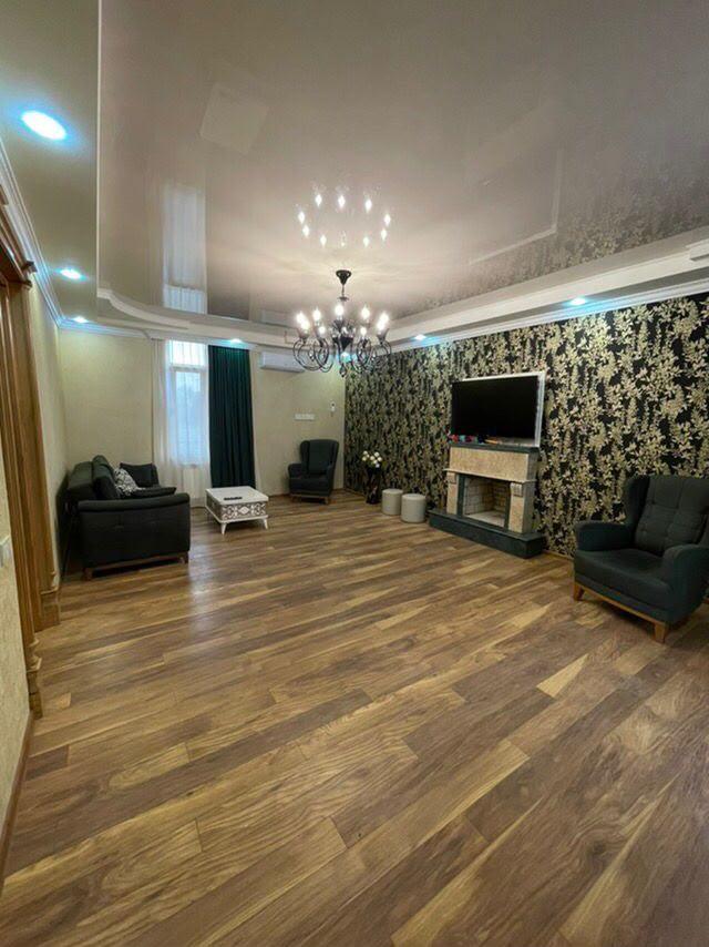 8-Room House For Rent In Batumi, Iberia St, 30 view 23