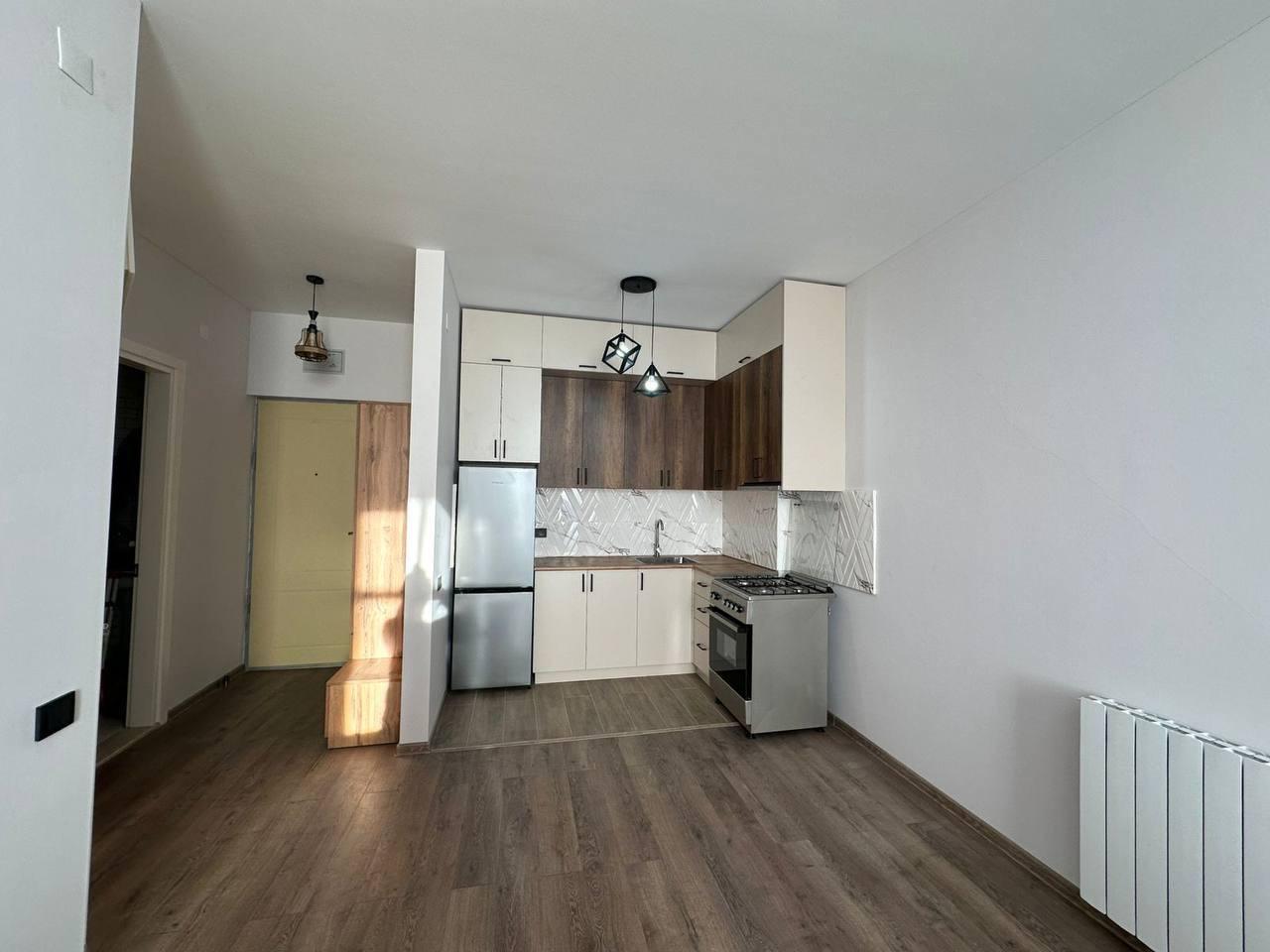 3-Room Apartment For Rent In Batumi, Fridon Khalvashi Ave, 101 view 7