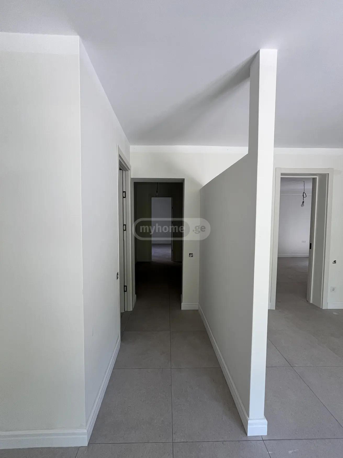 Commercial Property For Rent: 110 M² In Batumi, Ekvtime Taqaishvili St – $2,500 view 6
