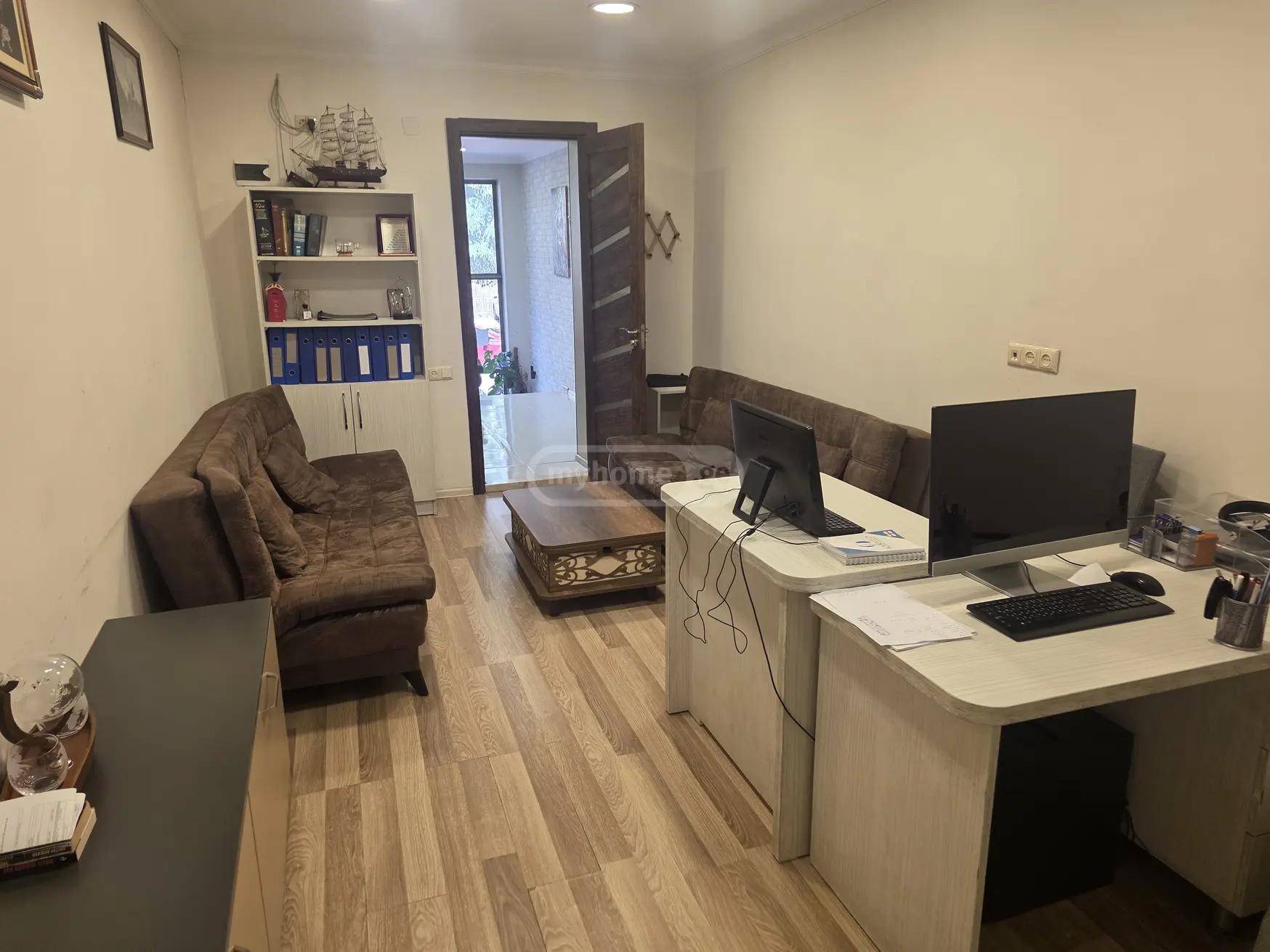 Commercial Property For Rent: 65 M² In Batumi, Vakhtang Gorgasali St – $1,300 view 4