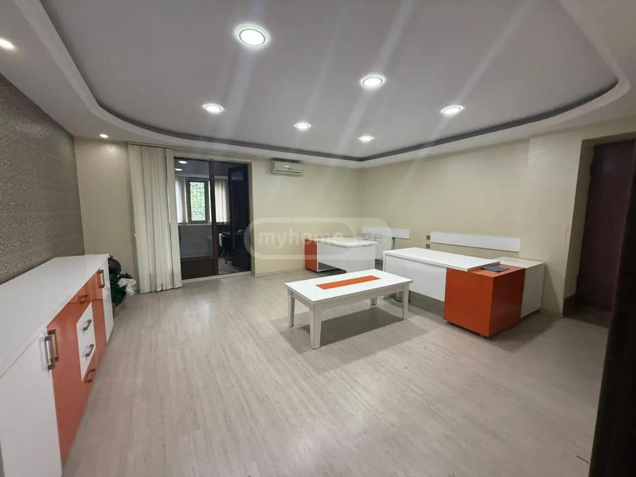 Commercial Property For Rent: 80 M² In Batumi, Konstantine Gamsakhurdia St – $1,500 view 1