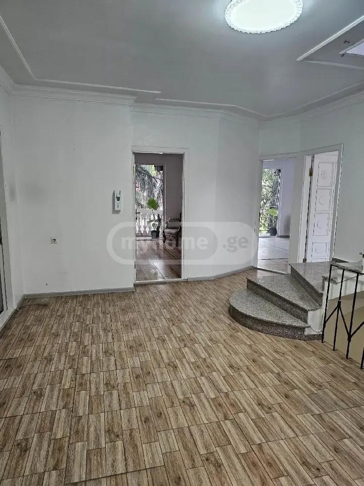 Commercial Property For Rent: 405 M² In Batumi, Nikoloz Baratashvili St – $3,000 view 3