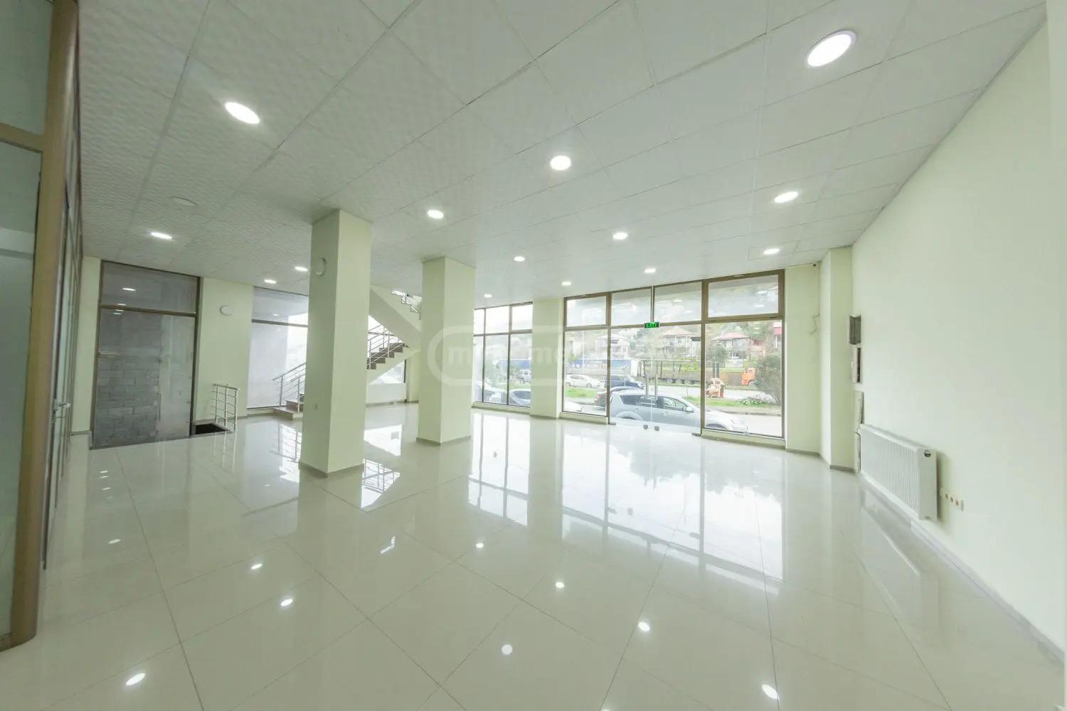 Commercial Property For Rent: 588 M² In Batumi, Petre Bagrationi St – $4,000 view 9