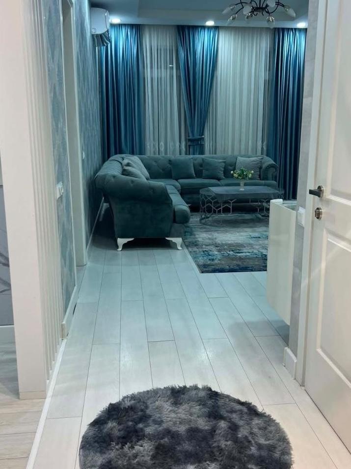 3-Room Apartment For Rent In Batumi, Fridon Khalvashi Ave, 71 view 9