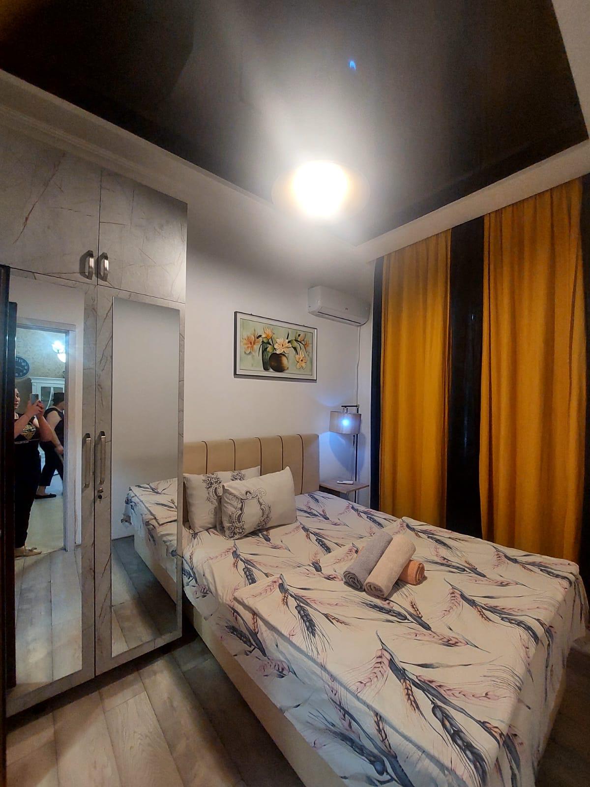 2-Room Apartment For Daily Rent In Batumi, Shota Rustaveli St, 11, 50 M² — 200 ₾ Per Day view 3