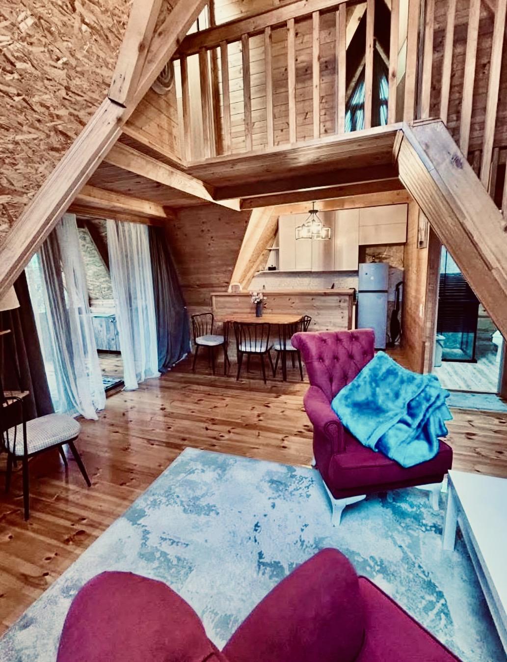 3-BR Cottage For Rent In Batumi, Aleksandre Naneishvili St, 10 view 1