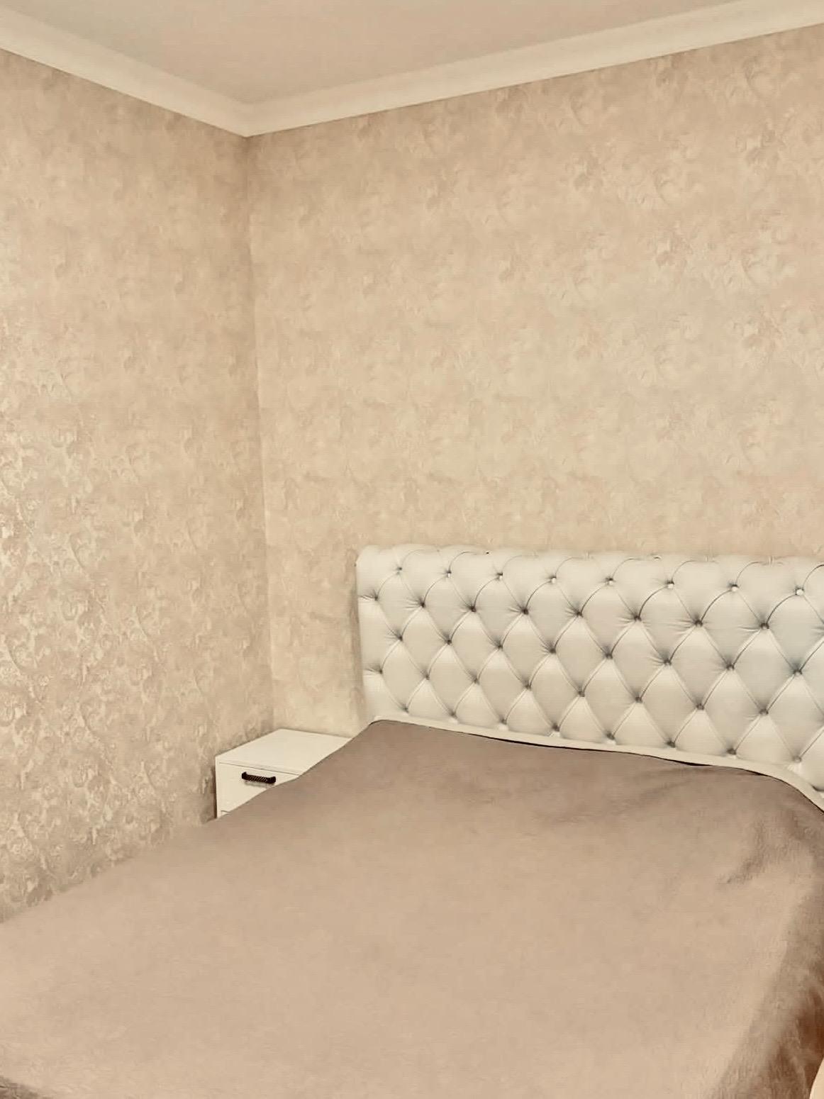 2-Room House For Rent In Batumi, Iakob Gogebashvili St, 26 view 2