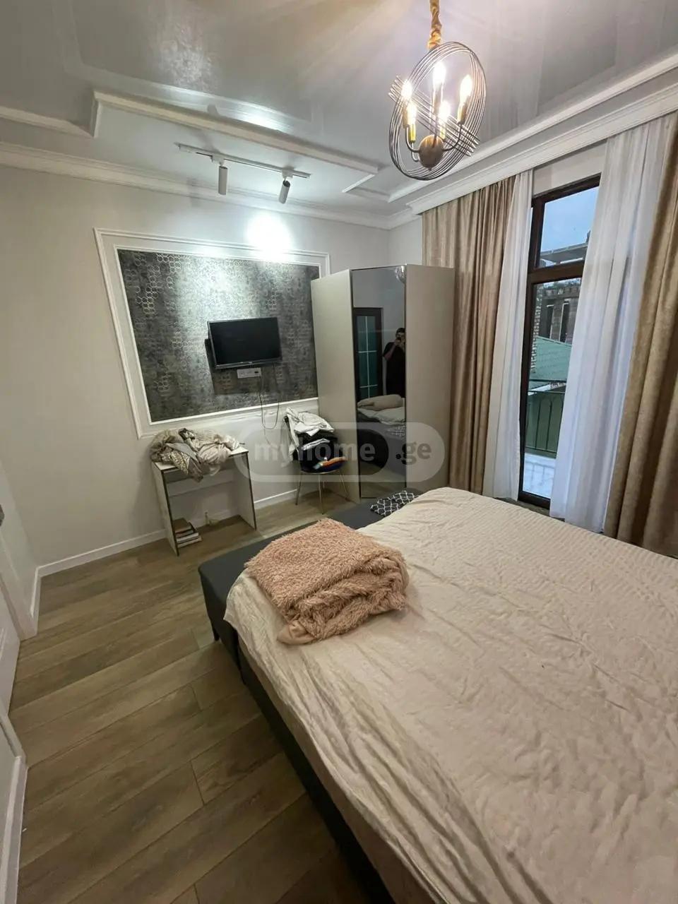 6-Room House For Rent In Batumi, Adlia St, 40 view 13