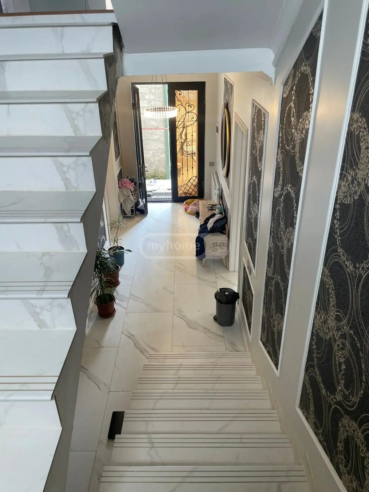 6-Room House For Rent In Batumi, Adlia St, 40 view 11