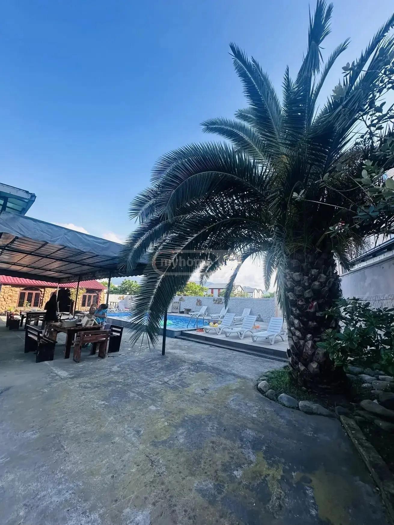 10-Room House In Batumi, Adlia St, 24, 30 M², Is Available For Daily Rent For 250 ₾ view 6