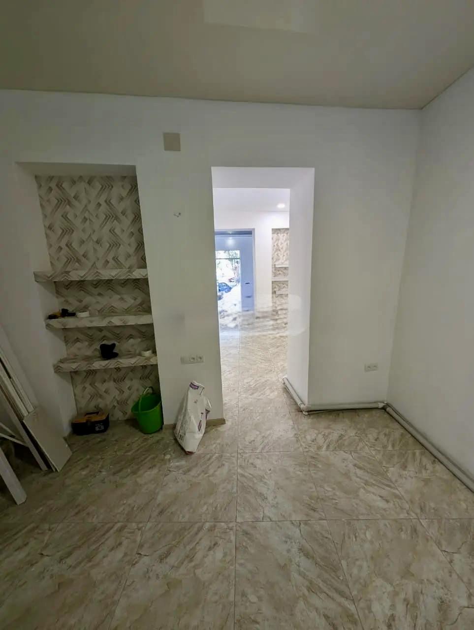 Commercial Property For Rent: 60 M² In Batumi, Luka Asatiani St, 42 – $1,200 view 5
