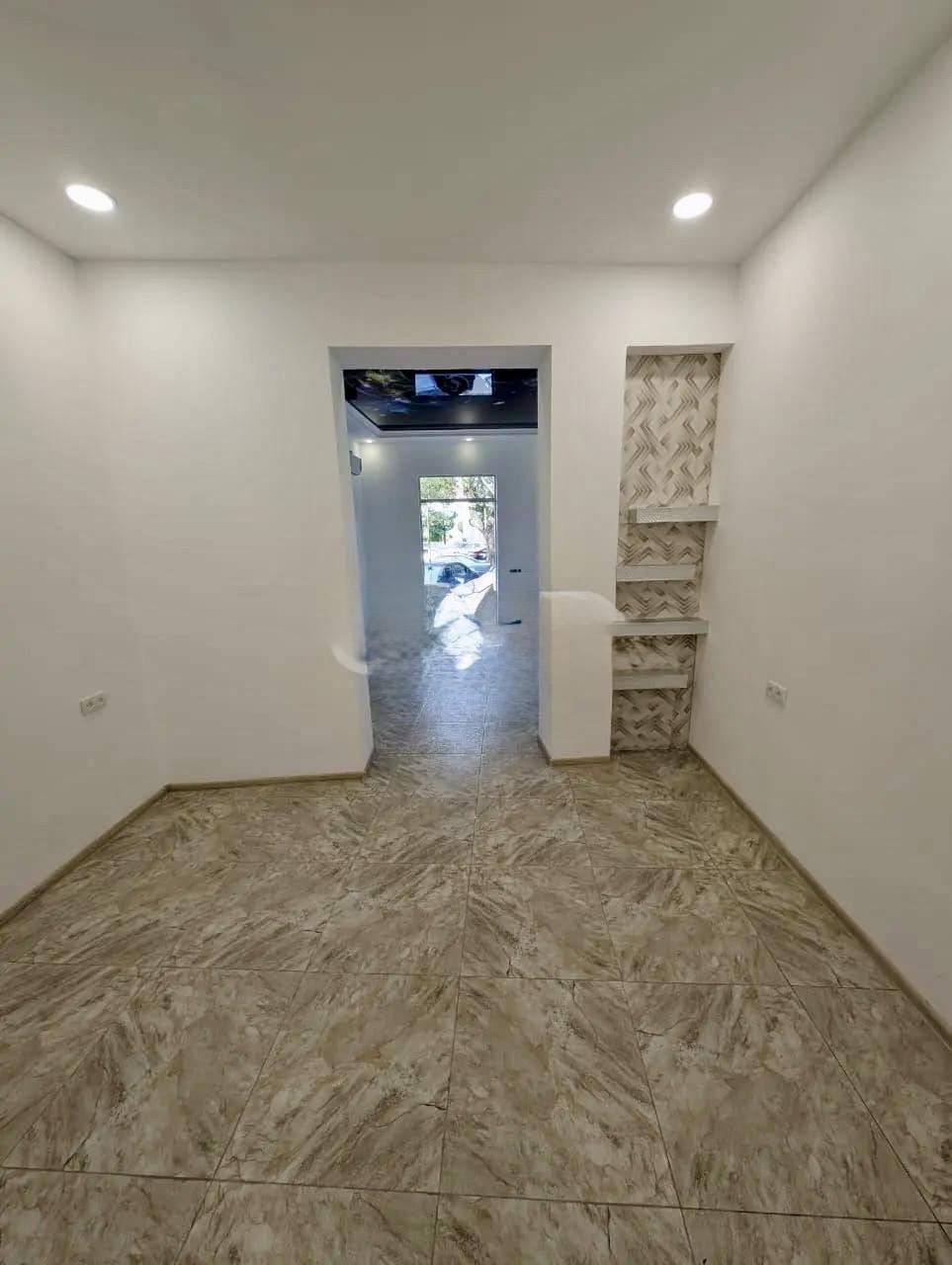 Commercial Property For Rent: 60 M² In Batumi, Luka Asatiani St, 42 – $1,200 view 7
