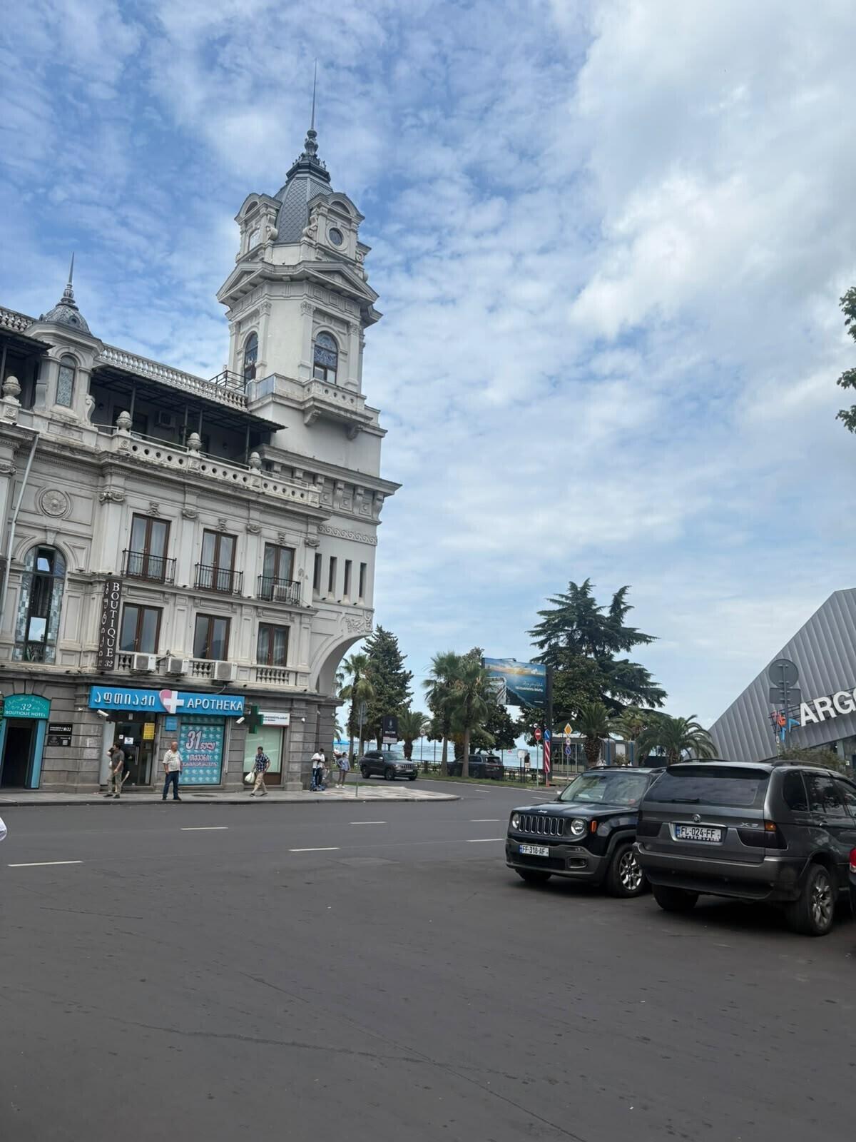 5-Room House For Sale In Batumi, Ioseb Imedashvili St, 13 view 5