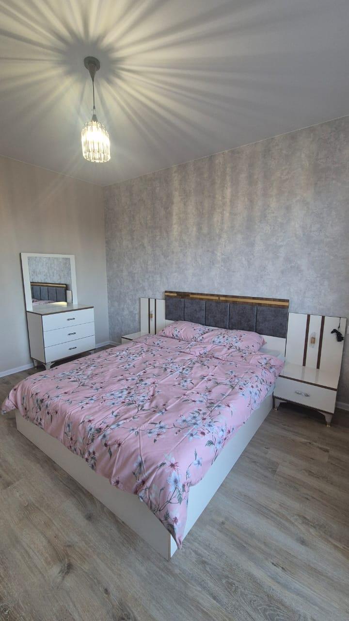 2-Room Apartment For Rent In Batumi, Ioseb Noneshvili St, 13 view 2
