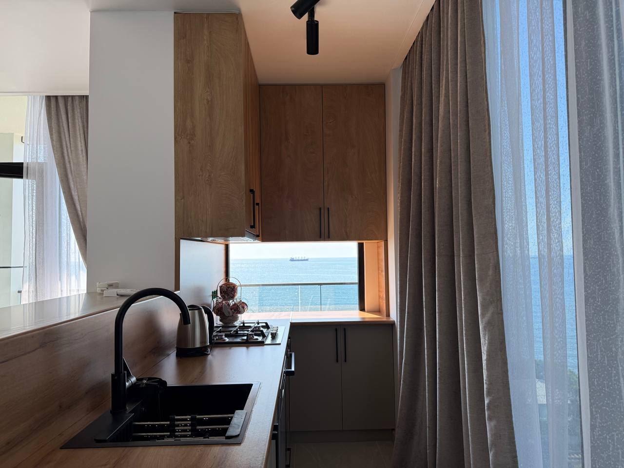 3-Room Apartment For Rent In Batumi, A.Sector Megobroba view 7