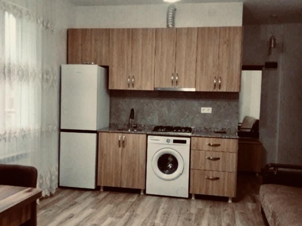 2-Room Apartment For Rent In Batumi, Khakhuli St, 18a view 6