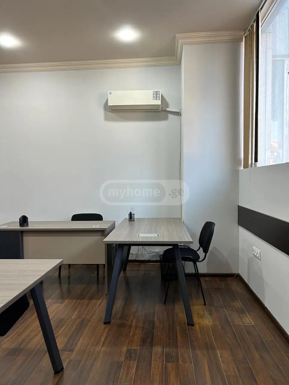 Commercial Property For Rent: 50 M² In Batumi, Demetre Tavdadebuli St, 50 – $800 view 8