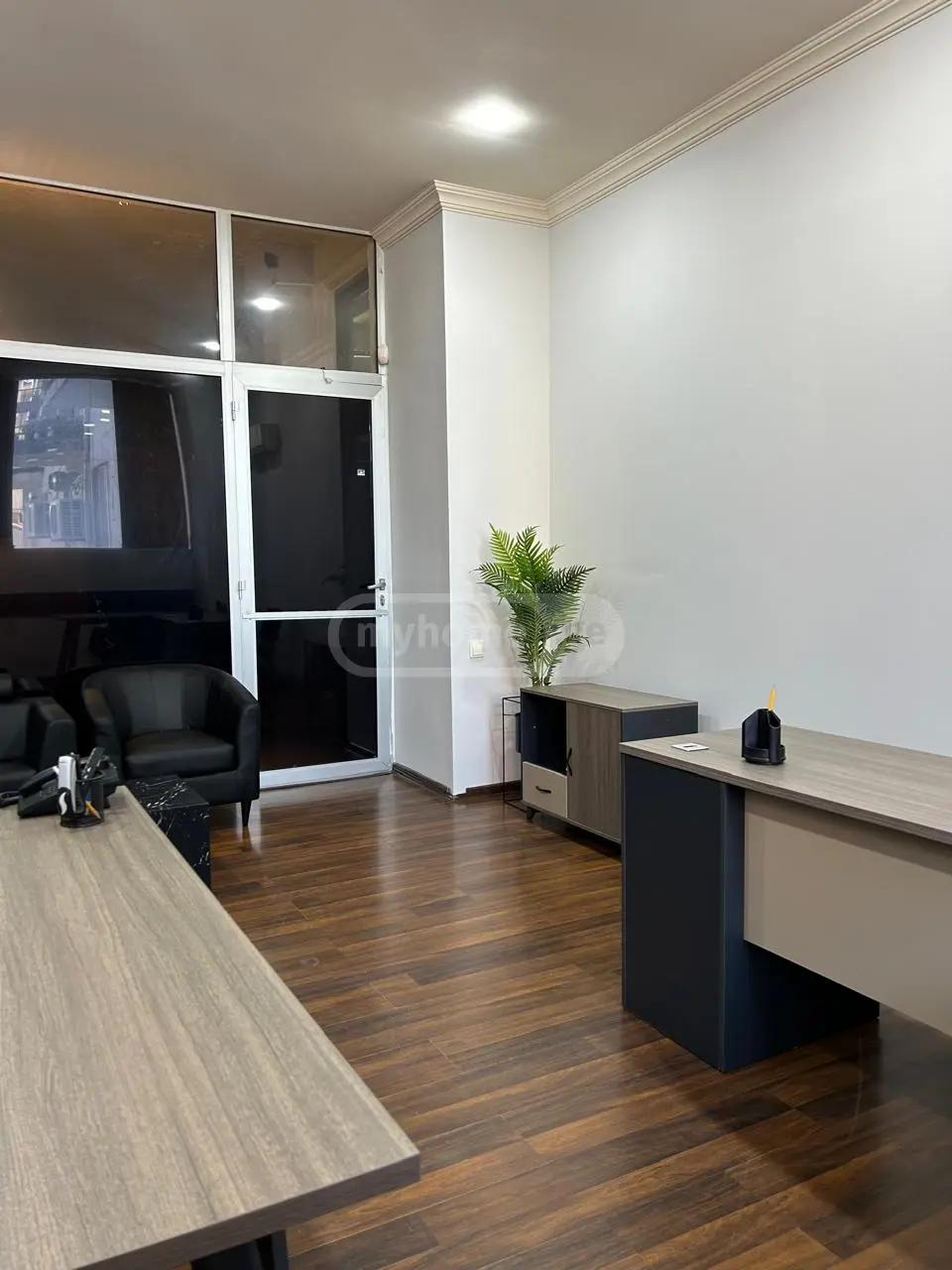 Commercial Property For Rent: 50 M² In Batumi, Demetre Tavdadebuli St, 50 – $800 view 2