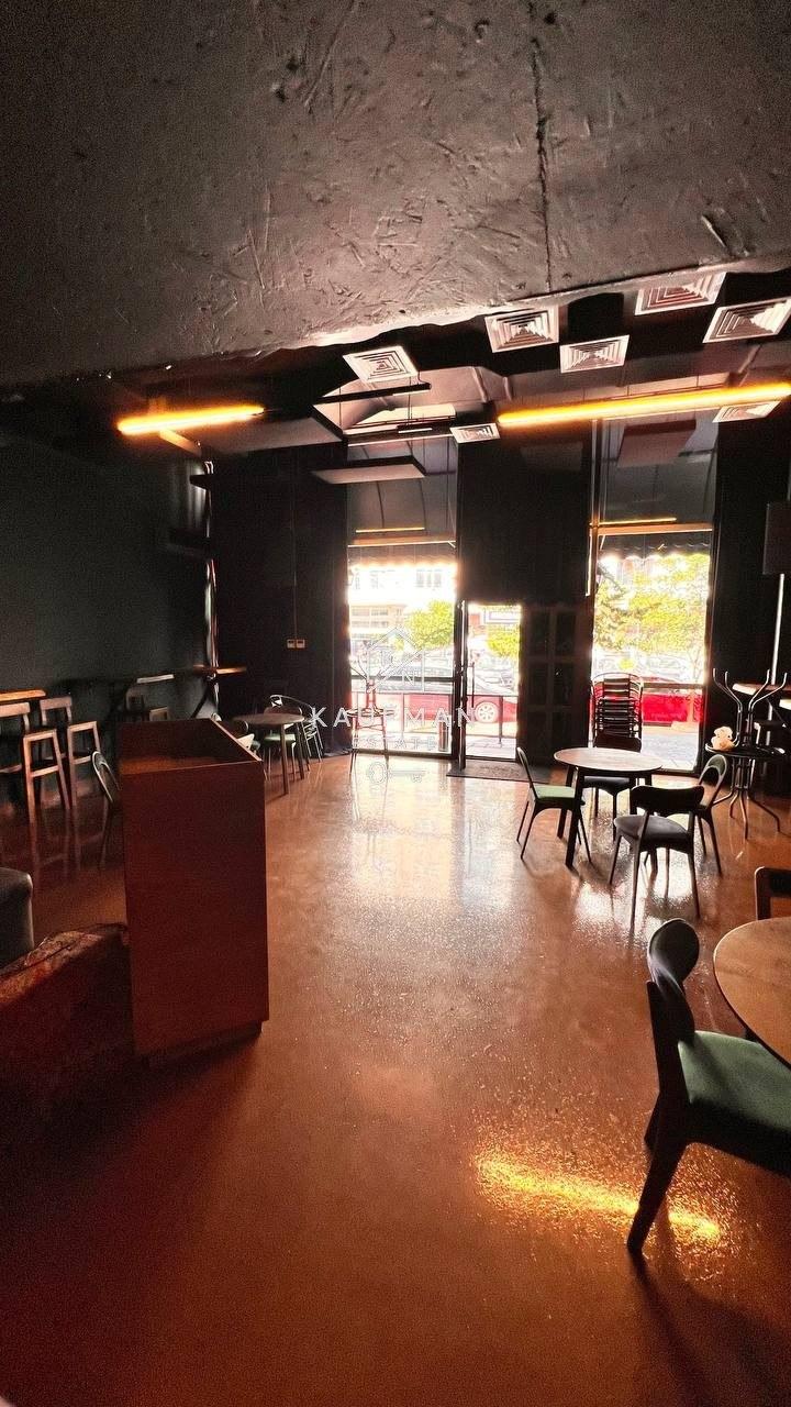Commercial Property For Rent: 161 M² In Batumi, Selim Khimshiashvili St, 49 – $2,501 view 4