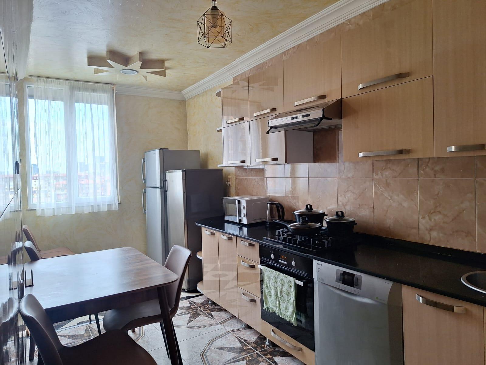3-Room Apartment For Daily Rent In Batumi, Giorgi Leonidze St, 4a, 65 M² — 80 ₾ Per Day view 5