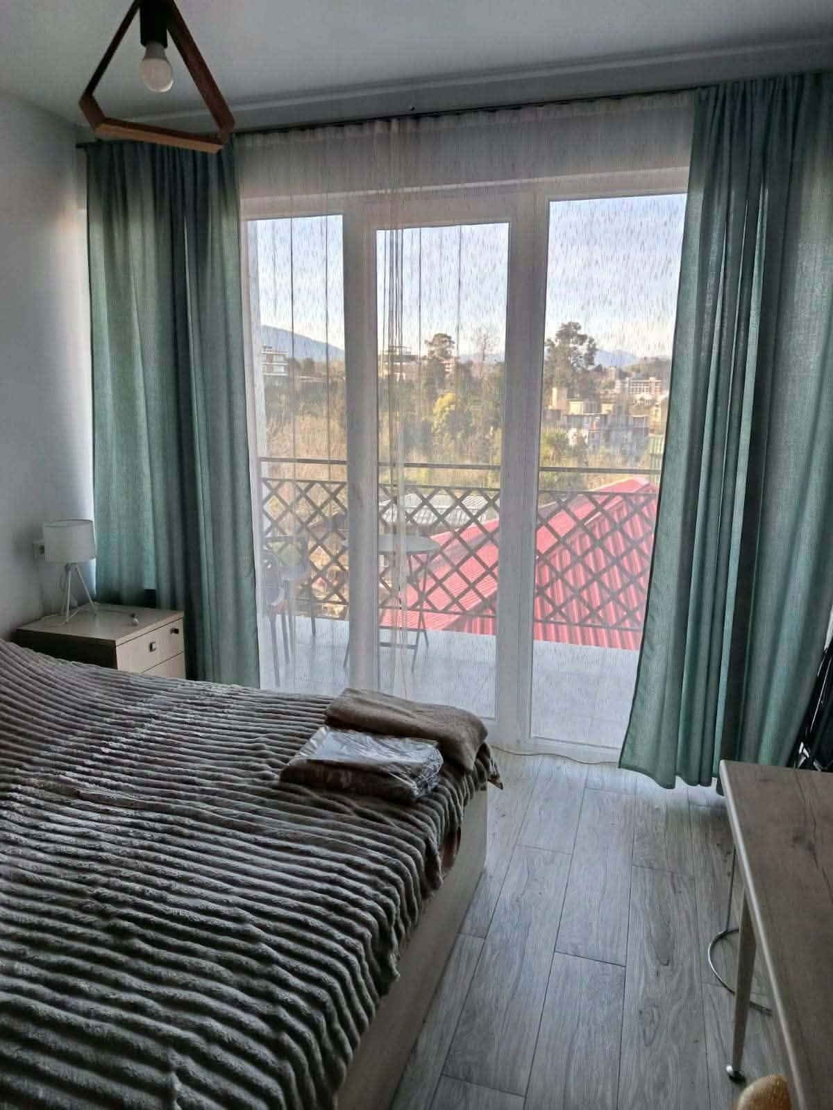 Studio Apartment For Rent In Batumi, Green House view 11