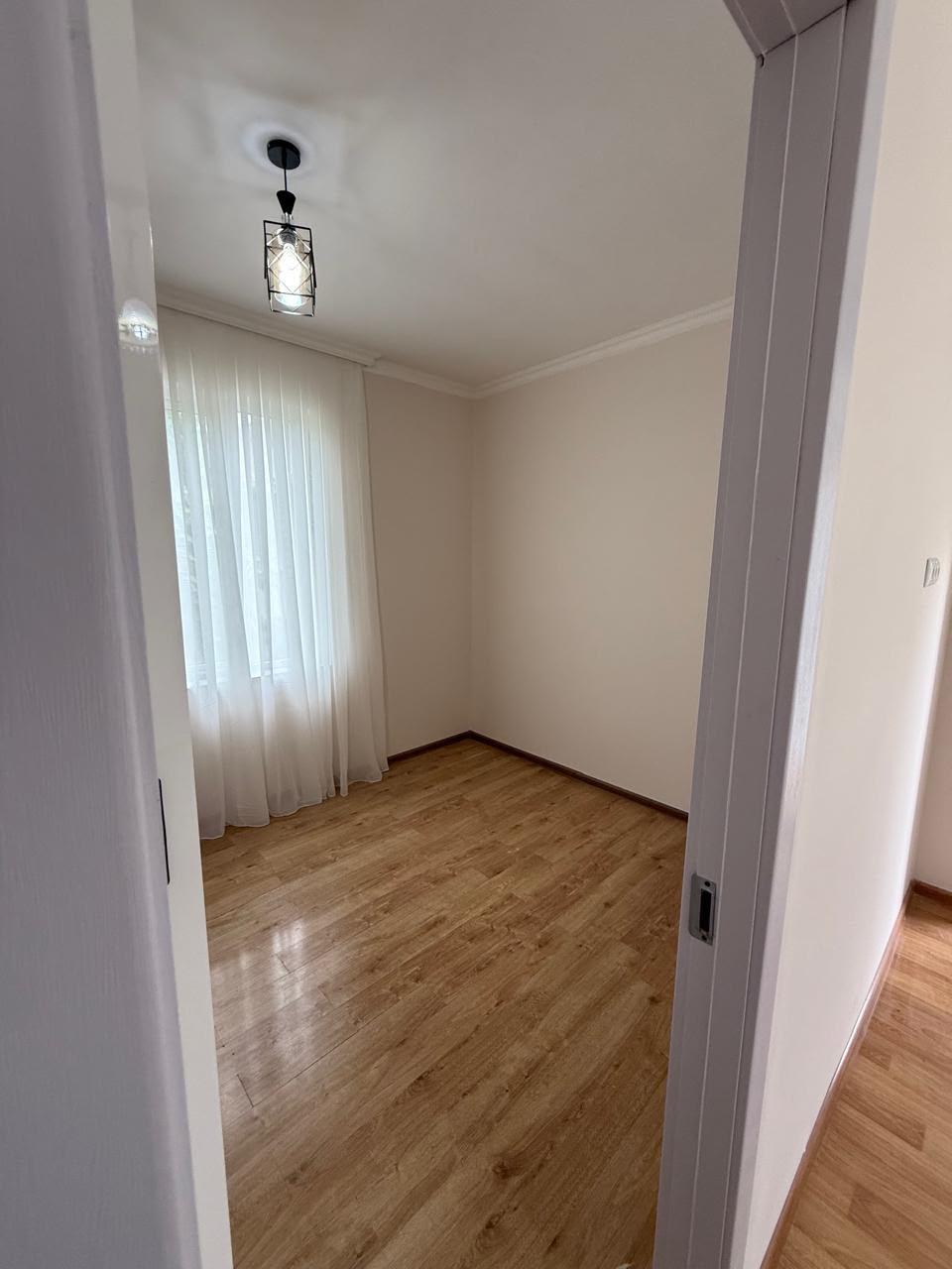 4-Room House For Rent In Batumi, Shroma St, 5 view 8