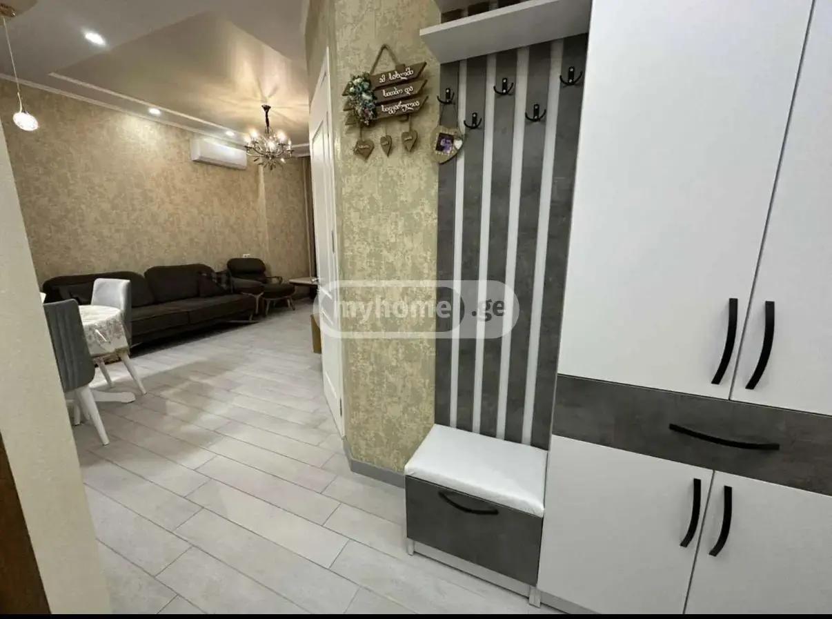 3-Room Apartment For Daily Rent In Batumi, Status House, 60 M² — 200 ₾ Per Day view 5