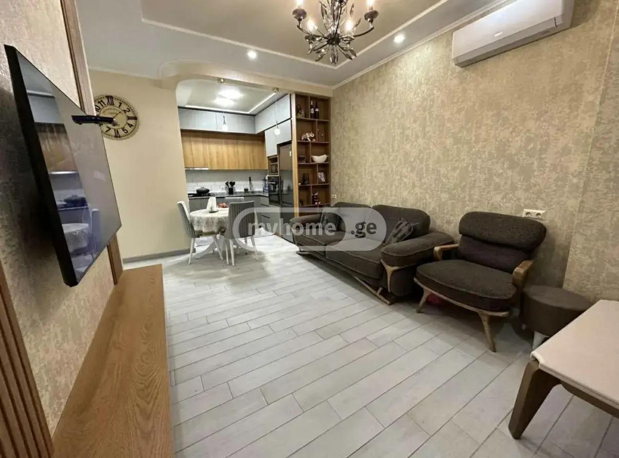 3-Room Apartment For Daily Rent In Batumi, Status House, 60 M² — 200 ₾ Per Day view 7