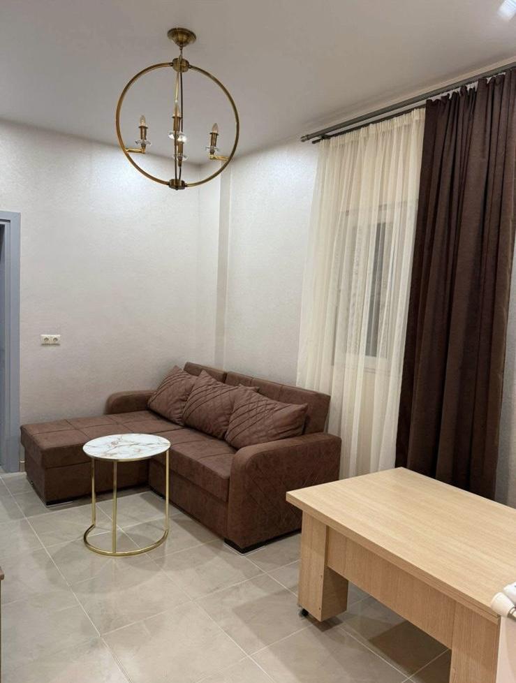 3-Room House For Rent In Batumi, Alexander Pushkin St, 56/56a view 2
