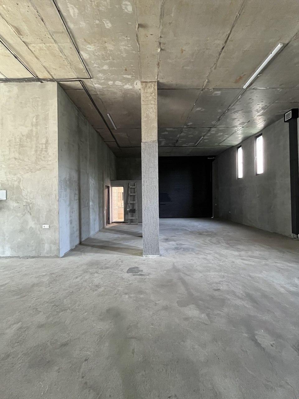 Commercial Property For Rent: 200 M² In Batumi, Mamia Varshanidze St, 201 – 3 000 ₾ view 3