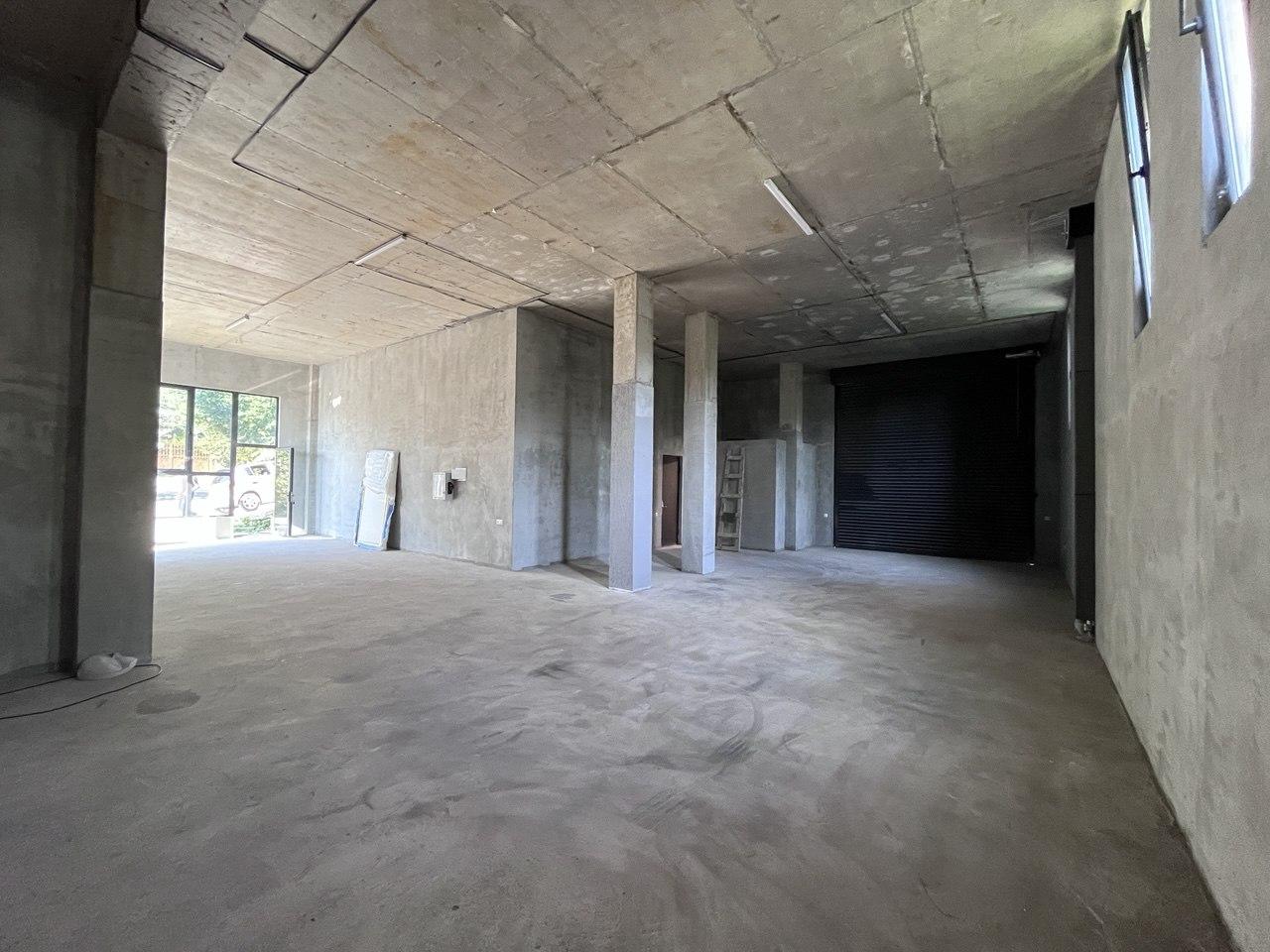 Commercial Property For Rent: 200 M² In Batumi, Mamia Varshanidze St, 201 – 3 000 ₾ view 1