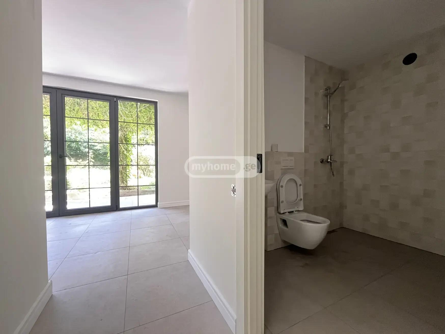 Commercial Property For Rent: 110 M² In Batumi, Zurab Gorgiladze St, 54 – $2,500 view 9