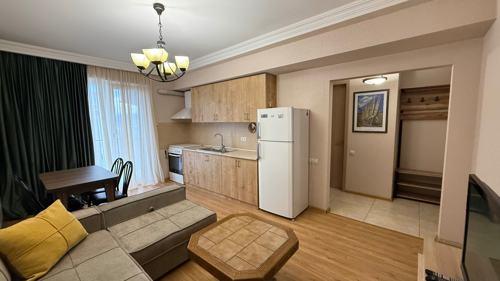 2-room apartment, Dighomi Massive 3rd Block (1/12)
