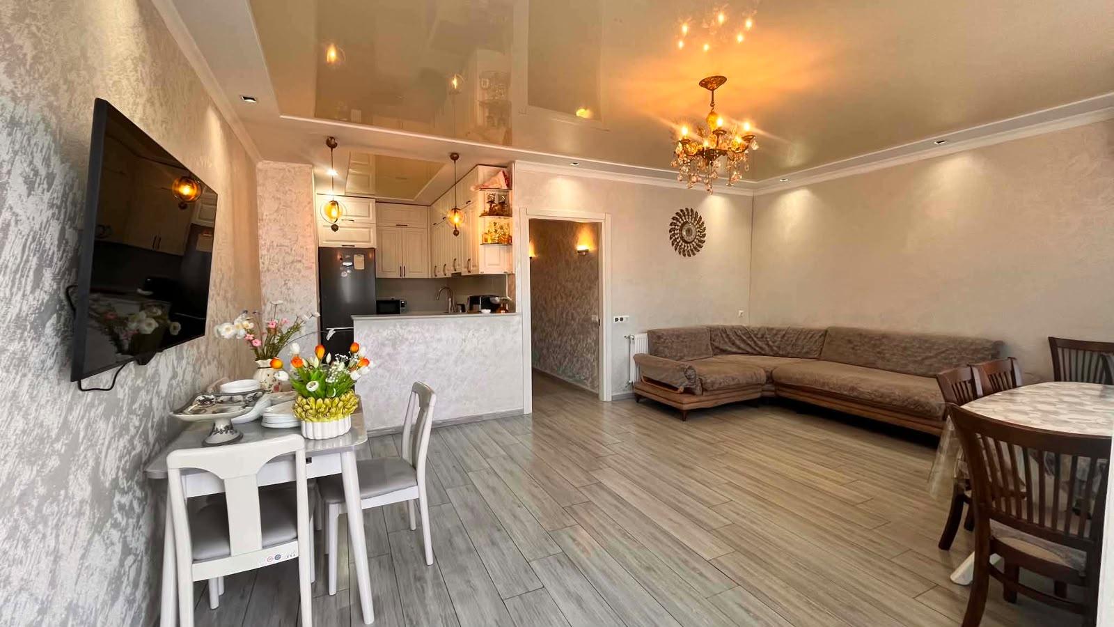 3-Room Apartment For Daily Rent In Batumi, Mikhail Lermontov St, 67, 90 M² — $50 Per Day view 9