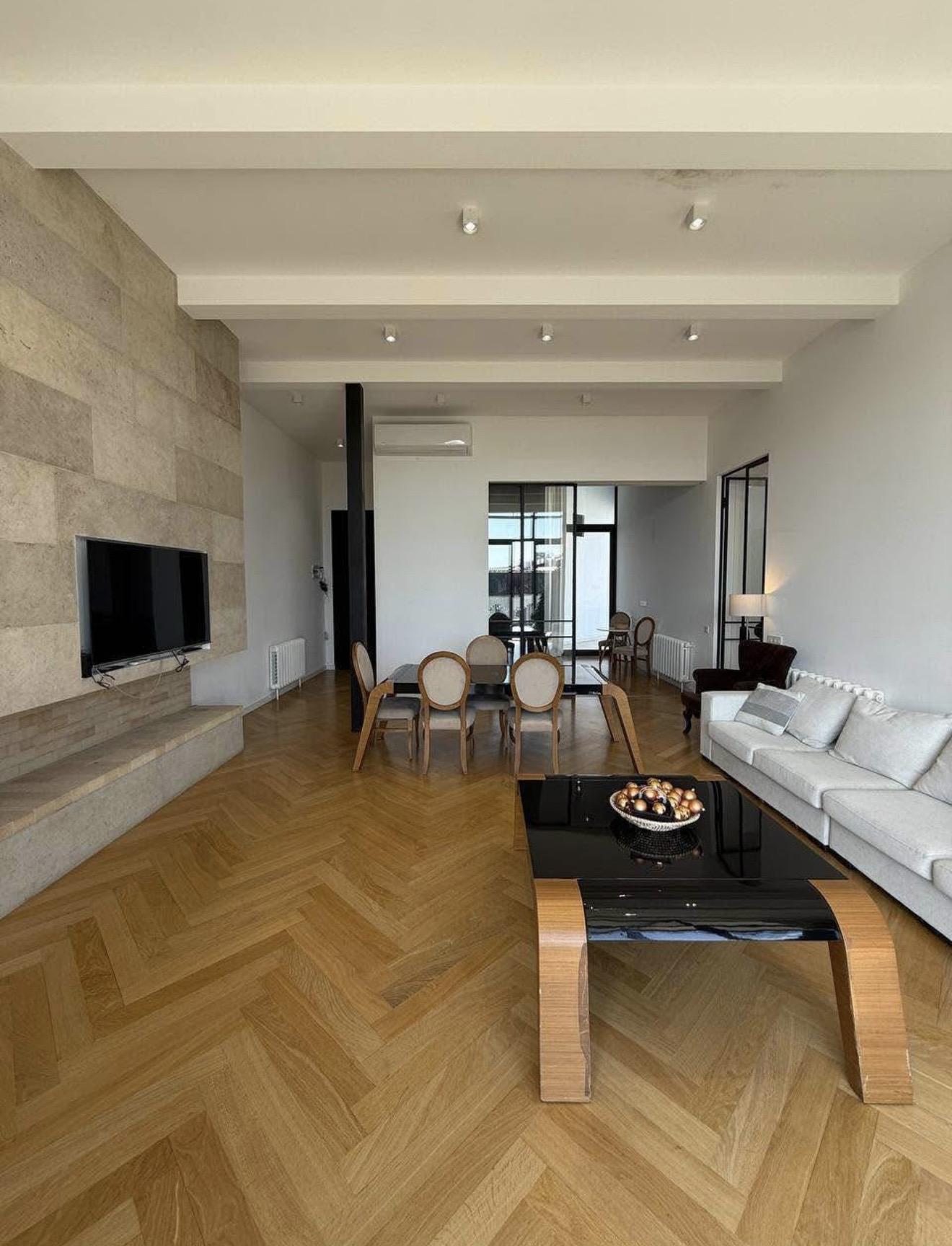 Tamar Chovelidze St, 8: 4-Room Penthouse, 170.0 M² | Korter.Ge view 3