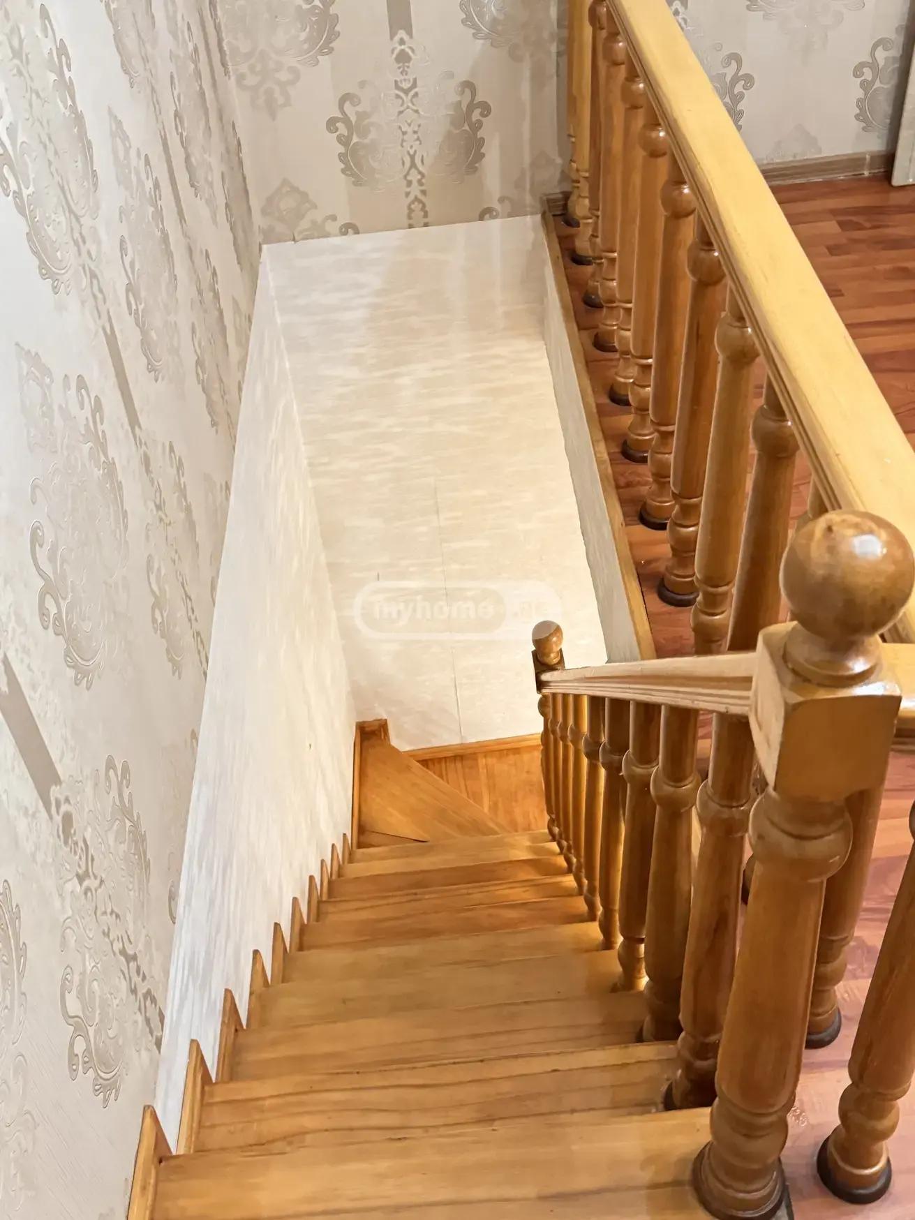 5-Room Apartment For Daily Rent In Batumi, Tengiz Makatsaria St, 9, 150 M² — 290 ₾ Per Day view 24