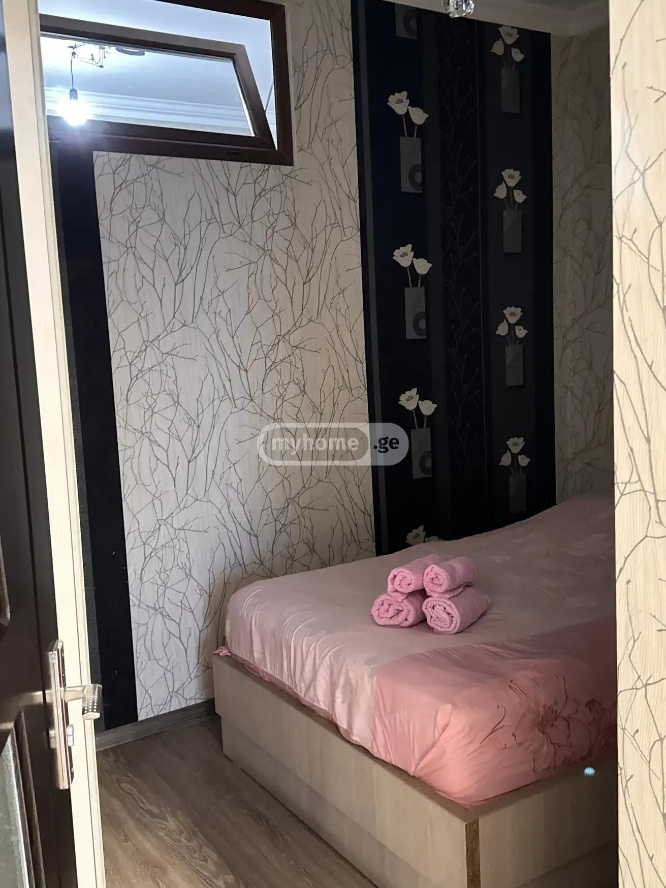 5-Room Apartment For Daily Rent In Batumi, Tengiz Makatsaria St, 9, 150 M² — 290 ₾ Per Day view 14