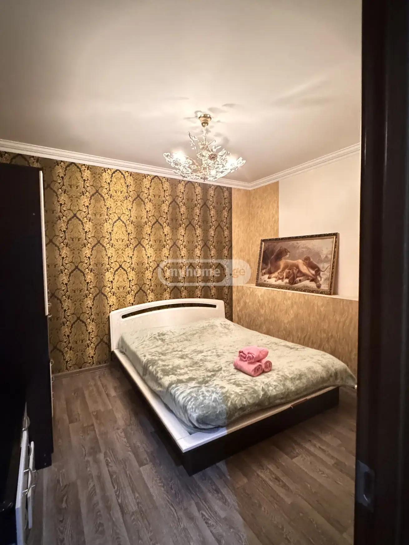 5-Room Apartment For Daily Rent In Batumi, Tengiz Makatsaria St, 9, 150 M² — 290 ₾ Per Day view 12